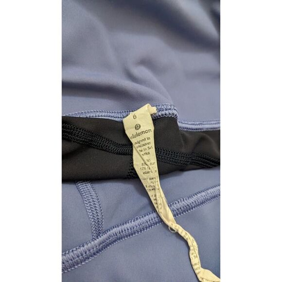 Lululemon Colour Me Ombre Bike Short Blue 9" Yoga Women's 6 - Picture 4 of 6